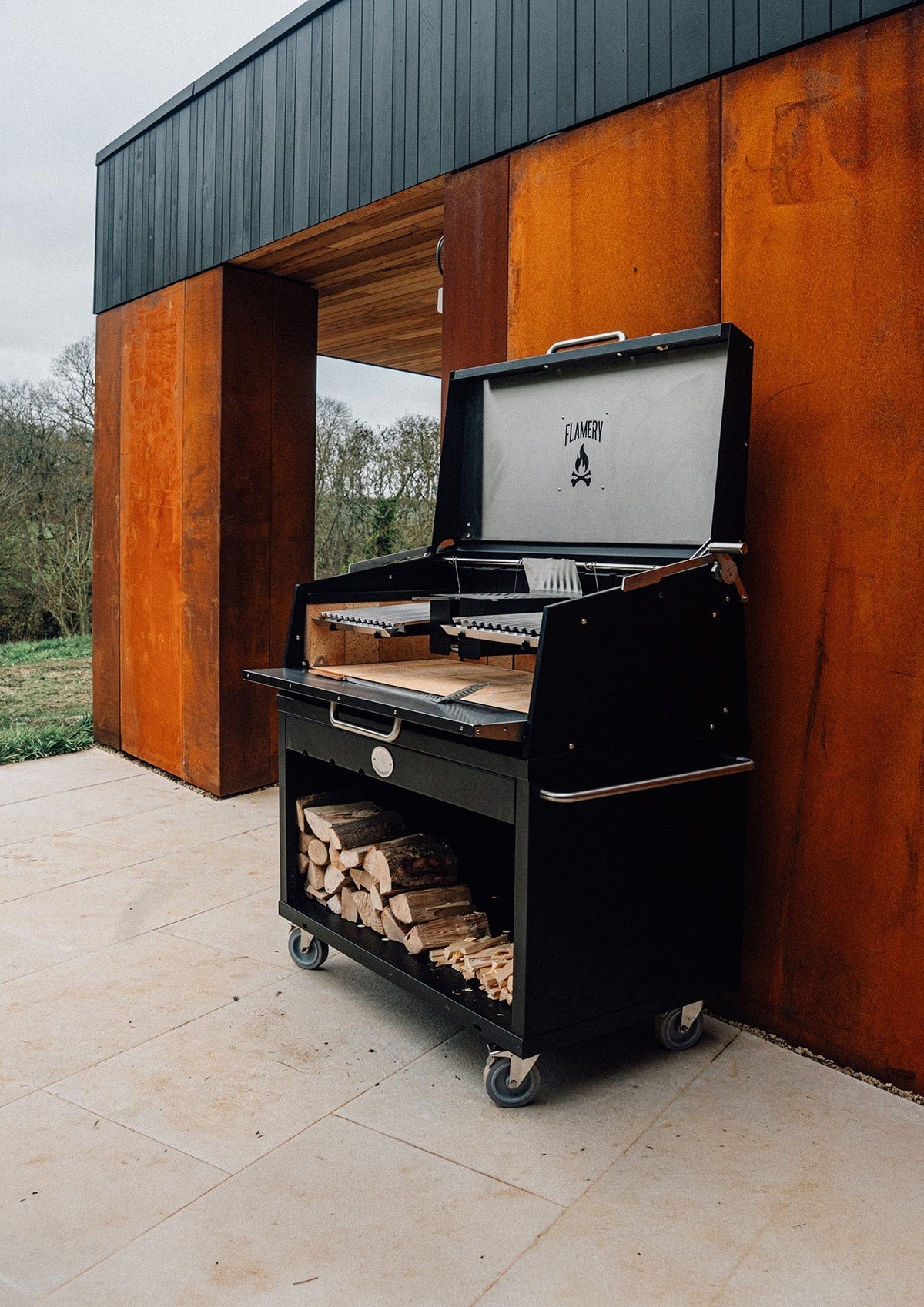 Flamery ASADO PRO.2.1 – Small Asado Grill on Trolley