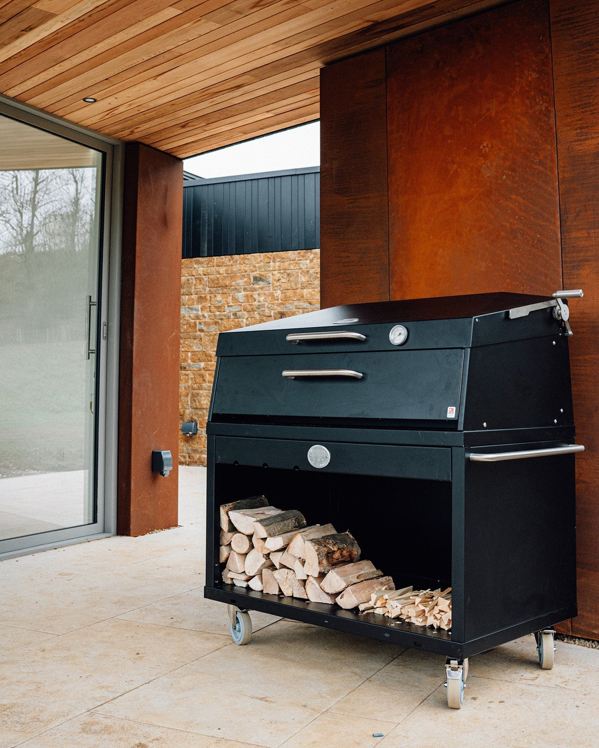 Flamery ASADO PRO.2.1 – Small Asado Grill on Trolley