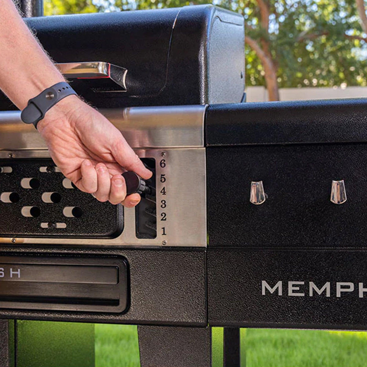 Pit Boss Memphis 2.0 Ultimate Triple Combo BBQ and Smoker